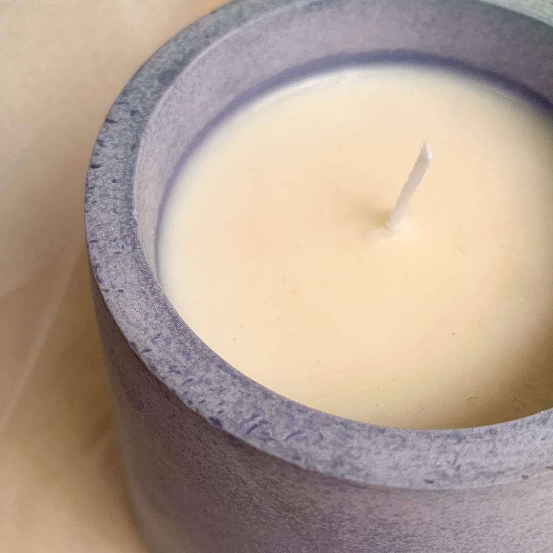 Soy Wax Scented Candle - Oud Esphahan