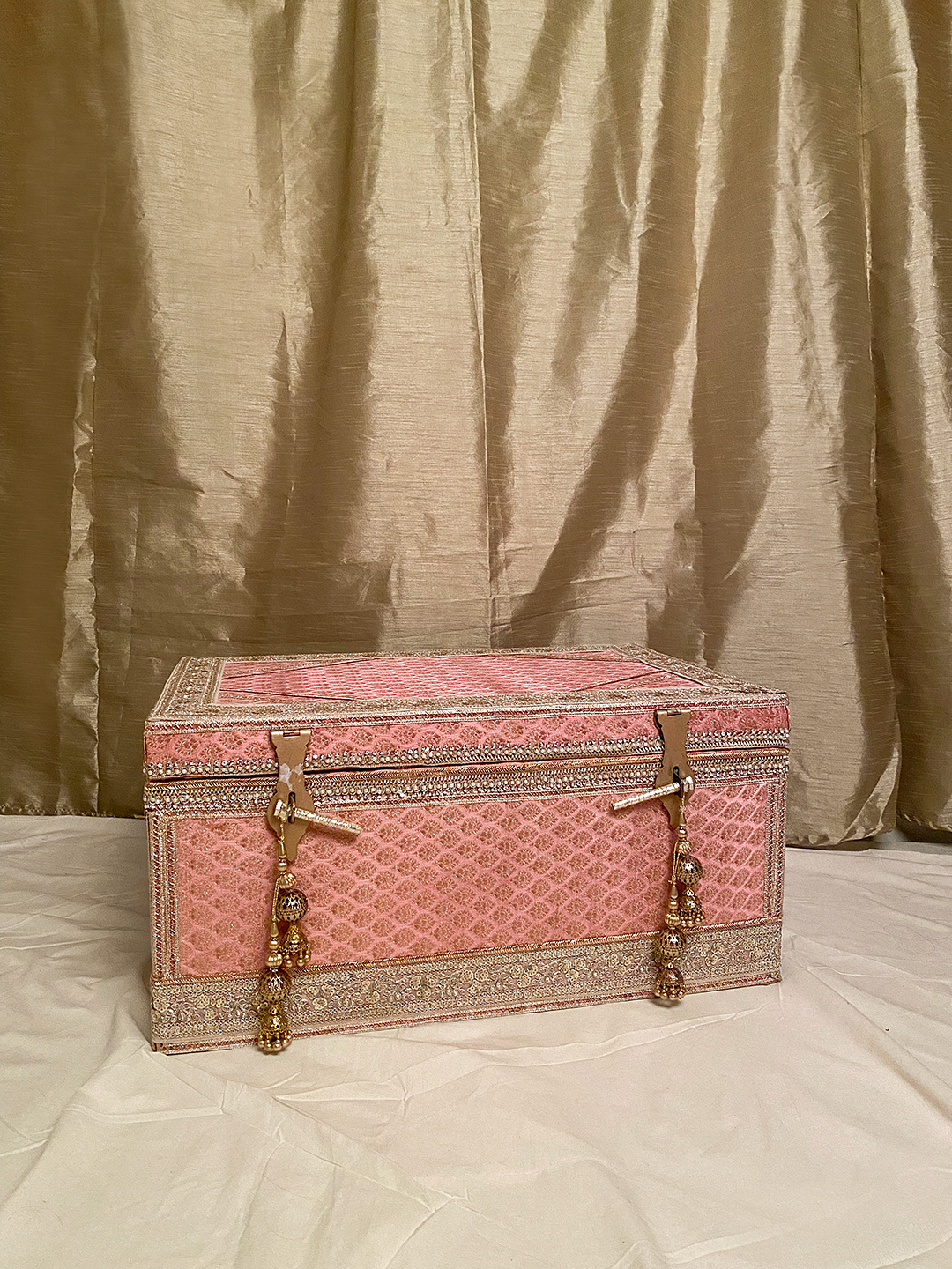 Bridal Trousseau Chest (Pink)