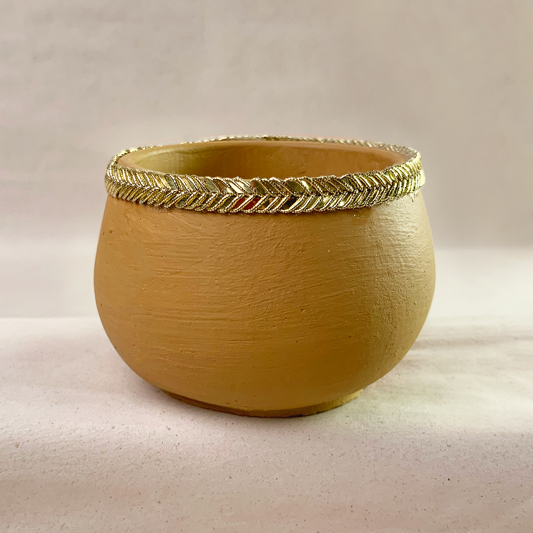 Small Mehndi Container - Muted Gold