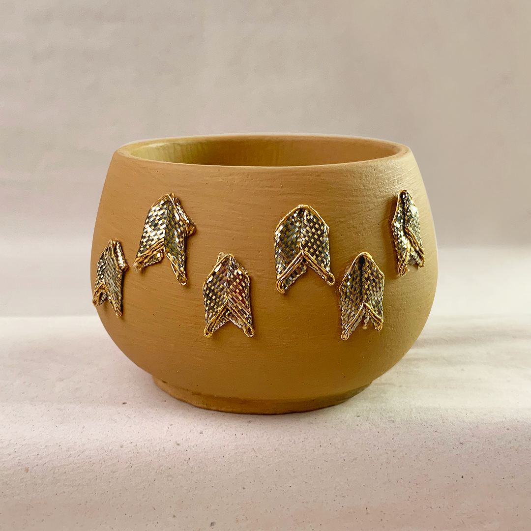 Small Mehndi Container - Muted Gold