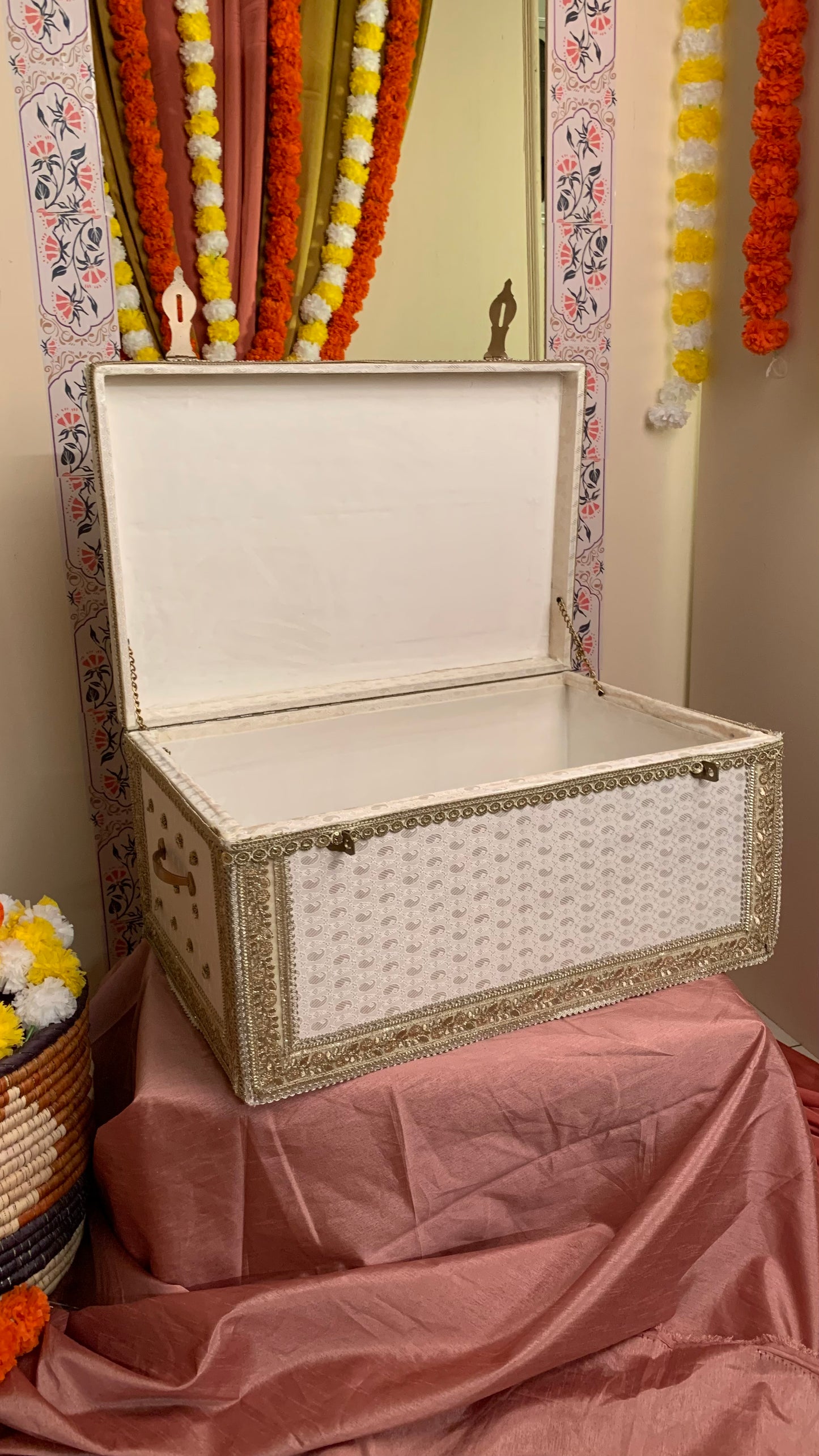 Bridal Trousseau Chest (Off-White)