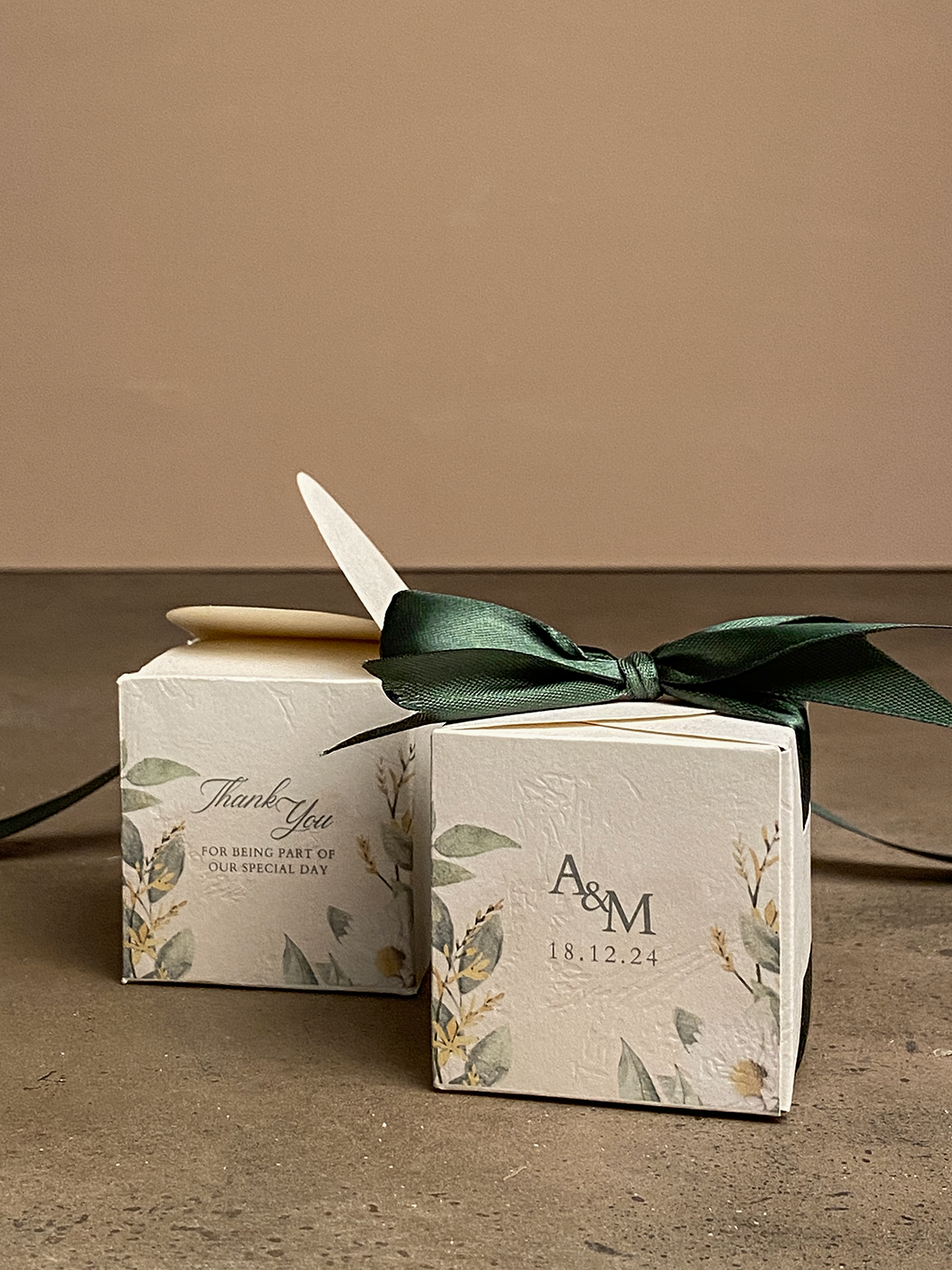 Bid Box - Ribbons and Bows (Green)