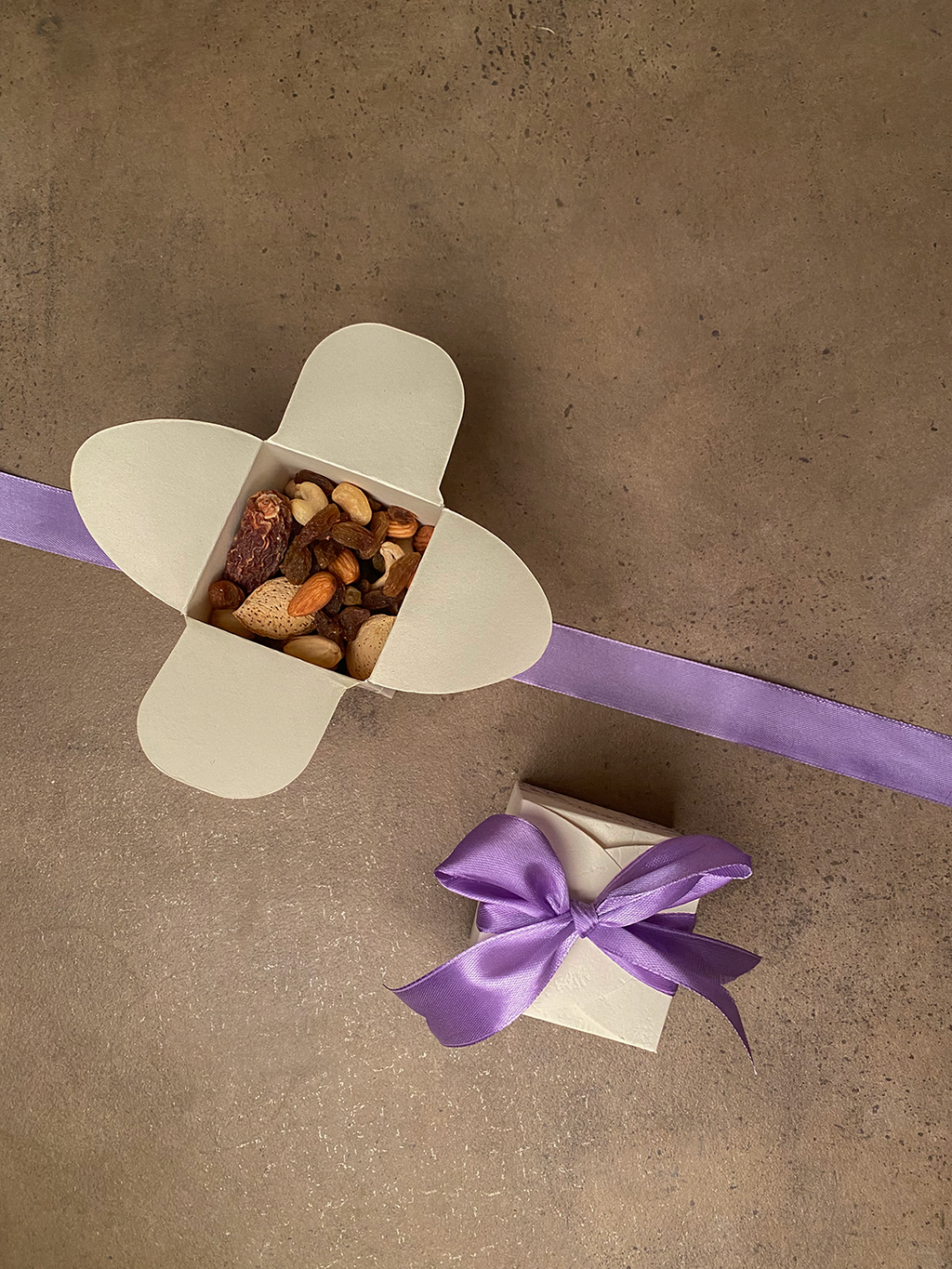 Bid Box - Ribbons and Bows (Lavender)
