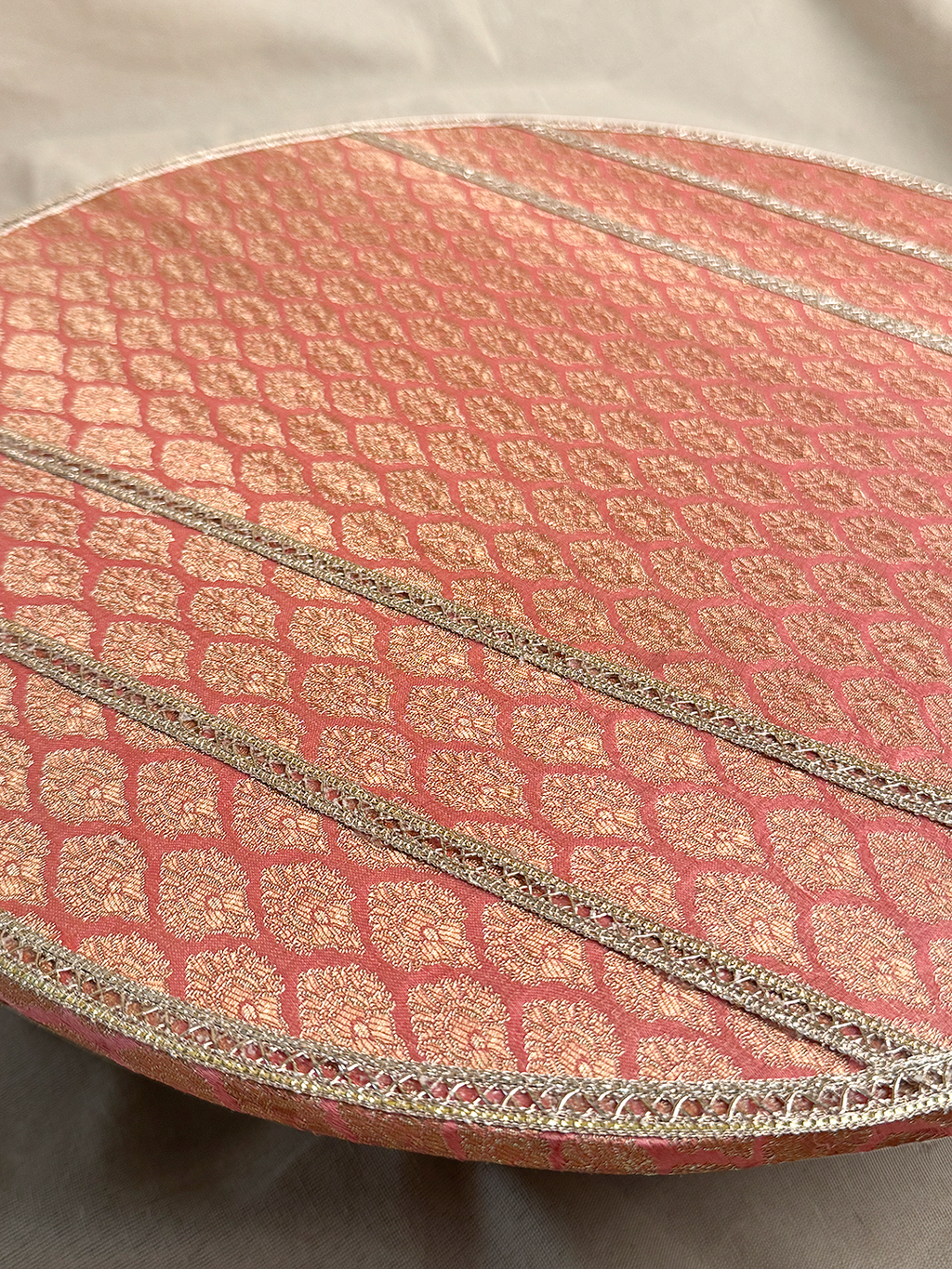 18" Mehndi Thaal (Pink)