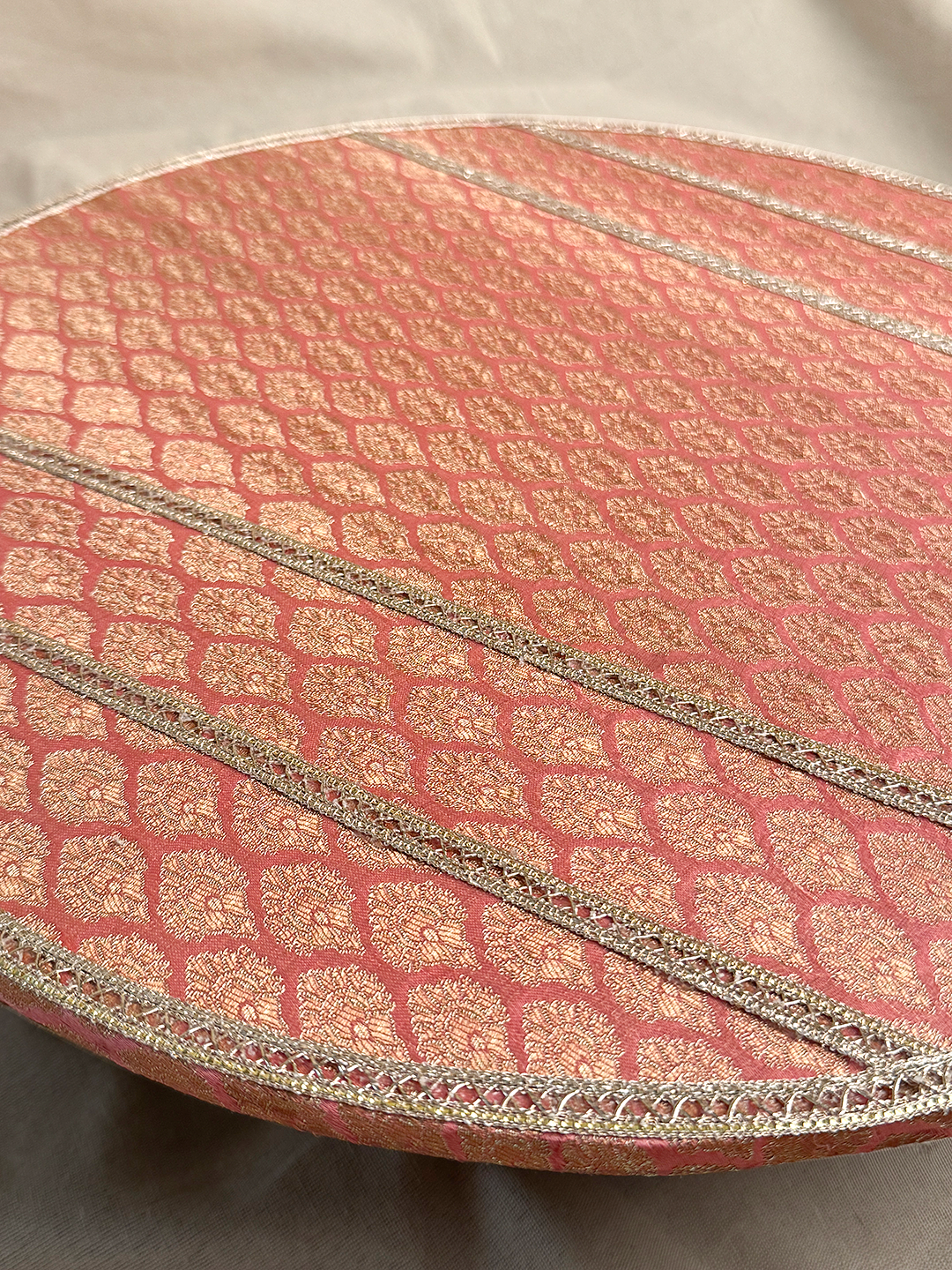 18" Mehndi Thaal (Pink)